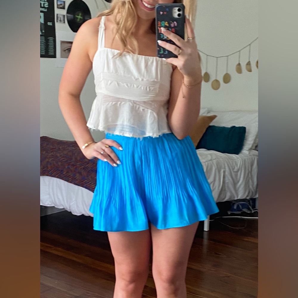 Do + Be Blue Flowy Shorts🪼🪼